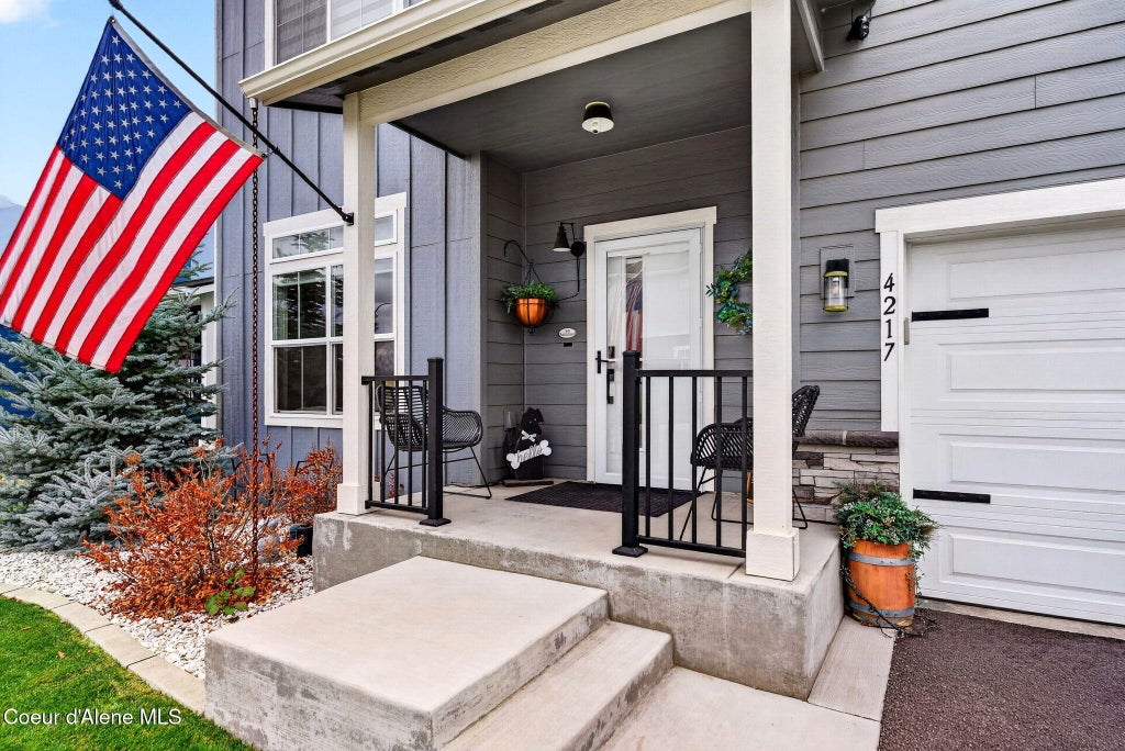 Photo of 4217 Donovan Ln, Post Falls, ID 83854 (MLS # 26-10617)