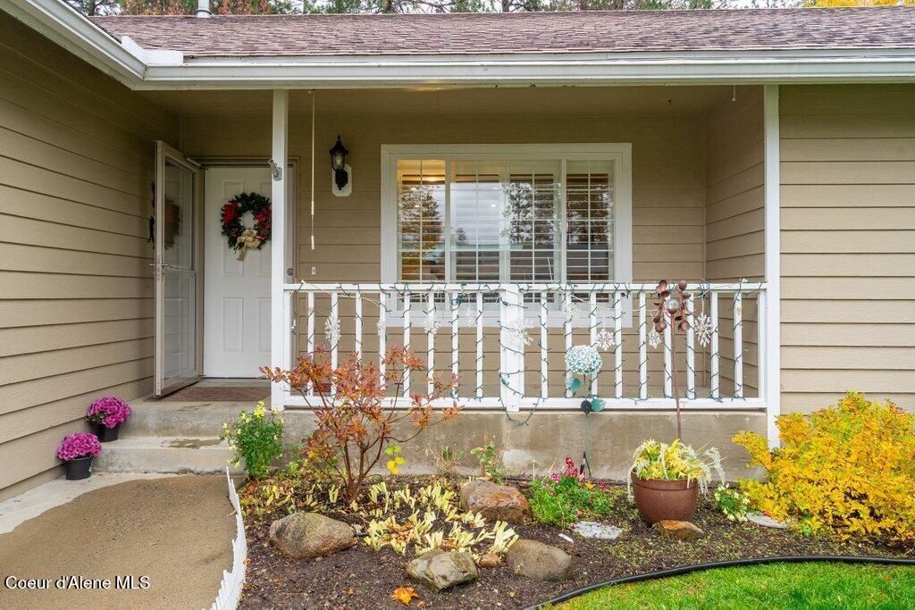 Photo of 15158 WRIGHT St, Rathdrum, ID 83858 (MLS # 25-10822)