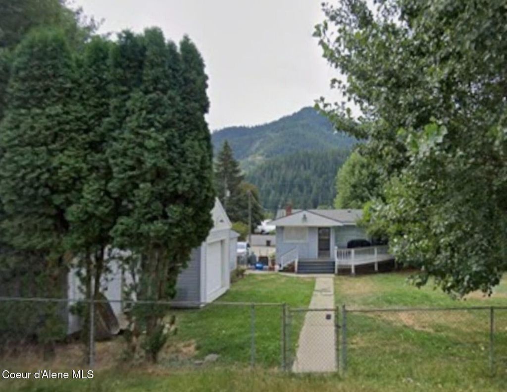 Photo of 112 4th, Silverton, ID 83867 (MLS # 26-3417)