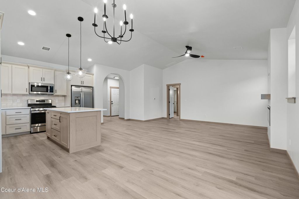 Photo of 1971 Yellow Pine Pine, Athol, ID 83801 (MLS # 26-758)