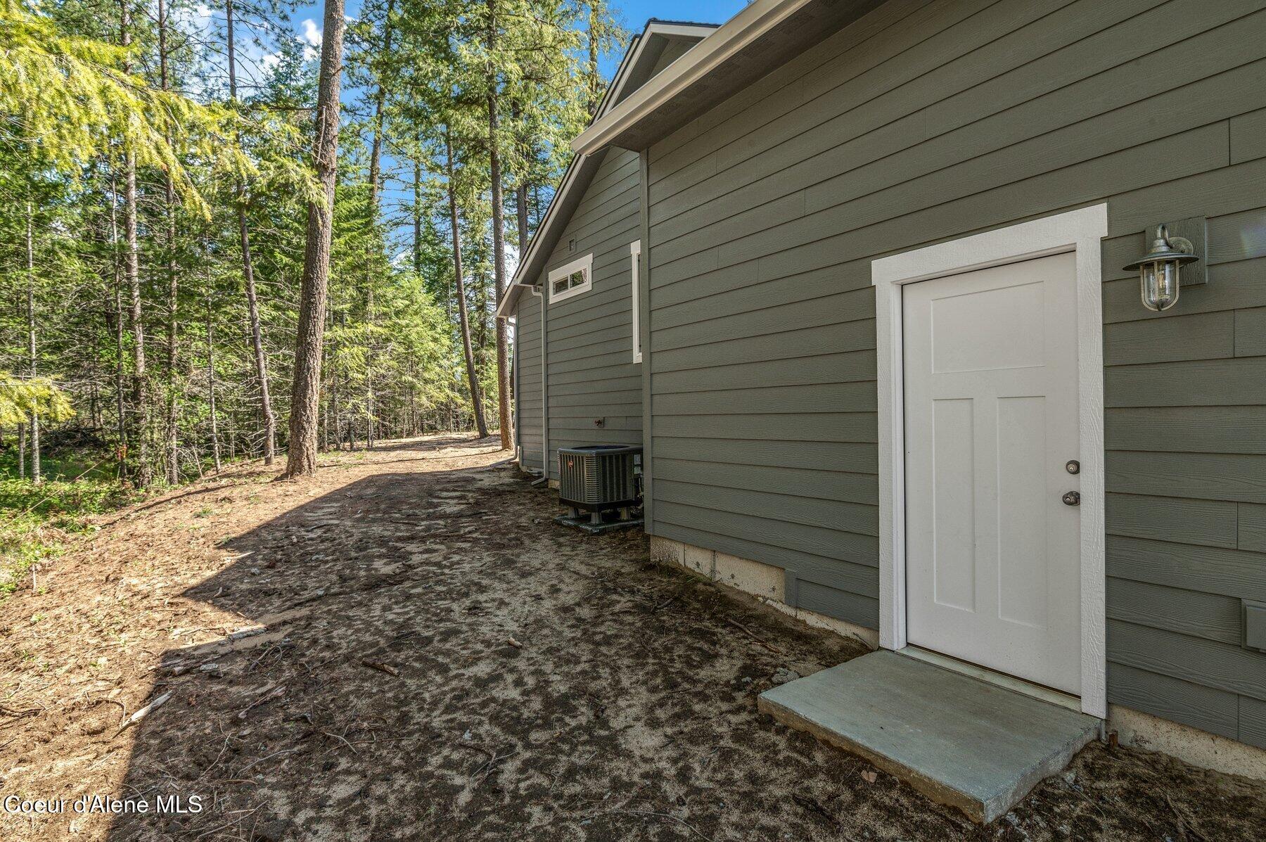 128 Swan Shores, Sagle, Idaho image 25