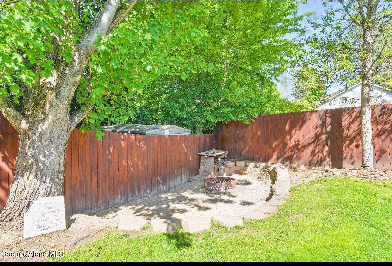 5820 E Steamboat Bnd, Post Falls, Alaska image 23