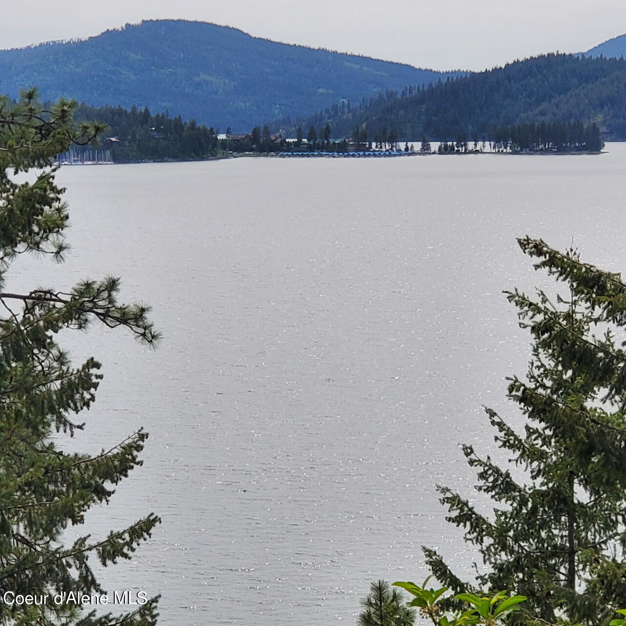 S Evergreen Lane, Coeur d'Alene, Pennsylvania image 4