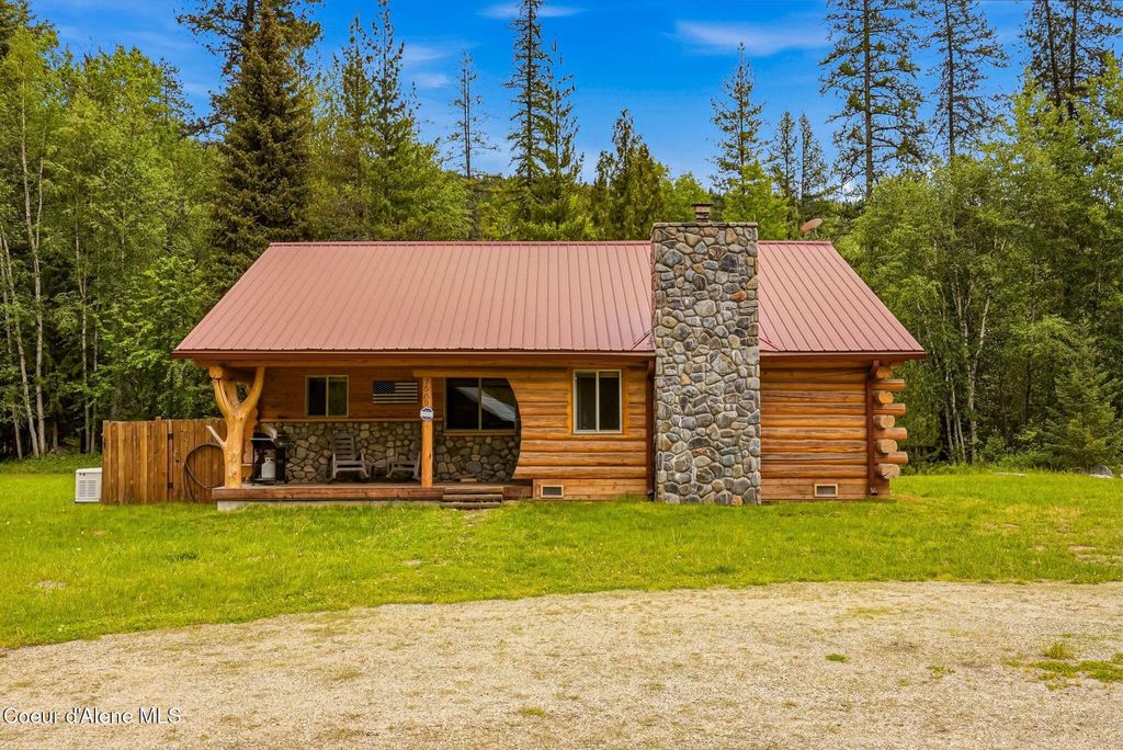 Photo of 7569 Upper Pack River River, Sandpoint, ID 83864 (MLS # 26-5472)