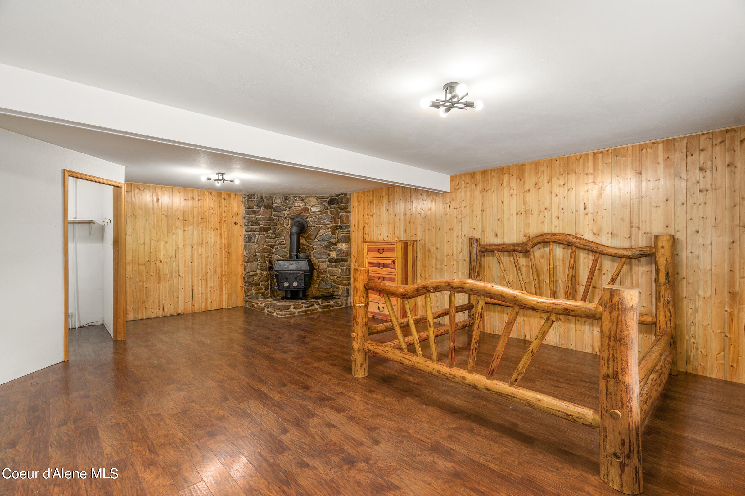16323 Id-5, St. Maries, Alaska image 31