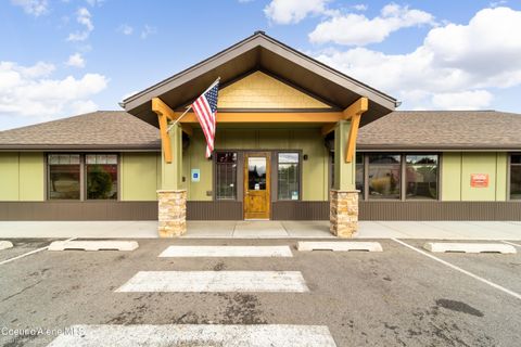 Photo of 8300 Wayne Dr, Hayden, ID 83835 (MLS # 26-1391)