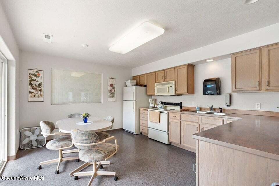 682 N Knights Ln, Post Falls, Idaho image 26