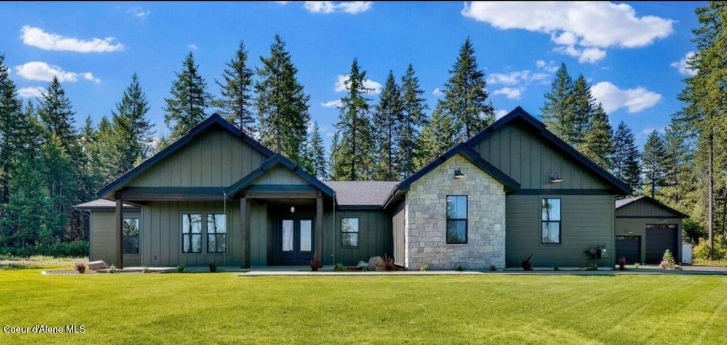 Photo of 21186 STONEMASON, Rathdrum, ID 83858 (MLS # 26-9876)