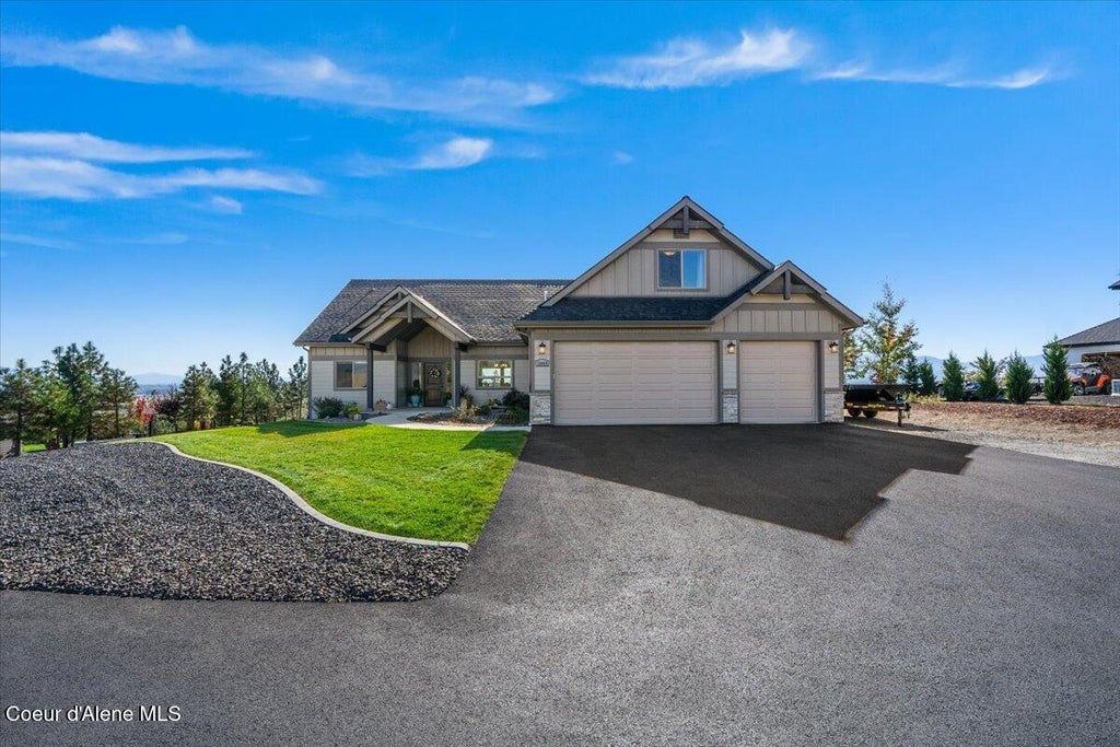 Photo of 18609 Palomar DR, Hauser, ID 83854 (MLS # 26-10108)