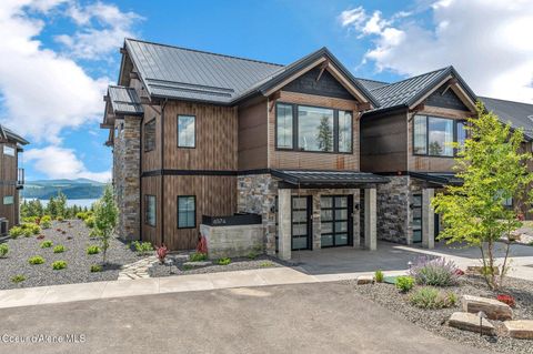 Photo of 6574 BIRDIE Ln #201, Coeur dAlene, ID 83814 (MLS # 26-1622)