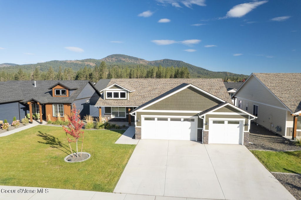 Photo of 8921 CULTIVATOR Ave, Rathdrum, ID 83858 (MLS # 26-10382)