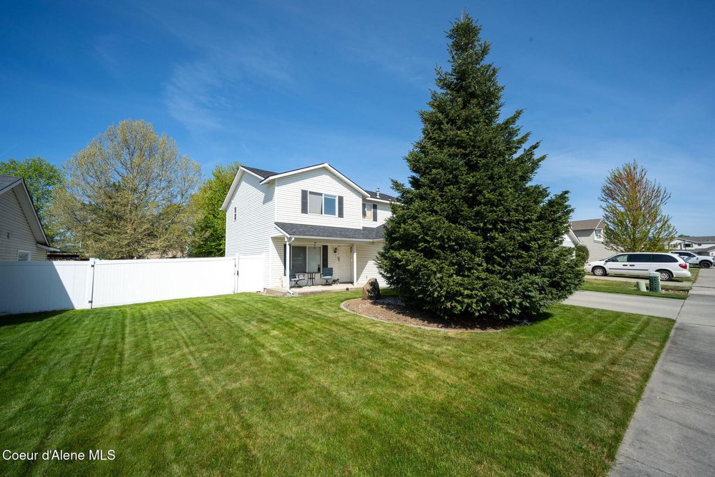 Photo of 1359 Marcasite CT, Post Falls, ID 83854 (MLS # 26-4589)