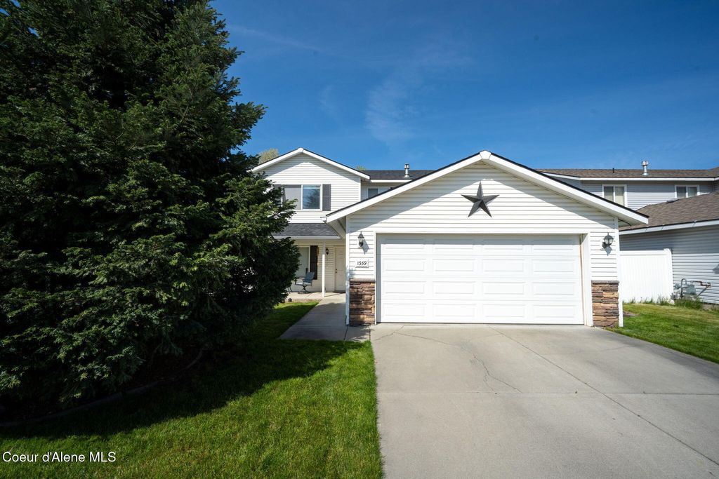 Photo of 1359 Marcasite CT, Post Falls, ID 83854 (MLS # 26-4589)