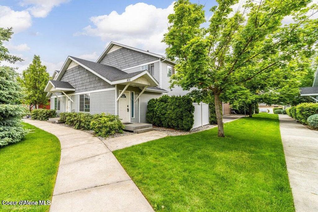 Photo of 931 Goldenrod Ct, Post Falls, ID 83854 (MLS # 26-1686)