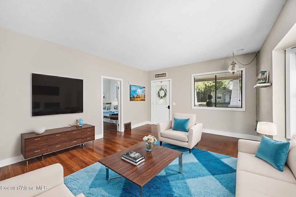 Photo of 1215 A, Coeur dAlene, ID 83814 (MLS # 25-9507)