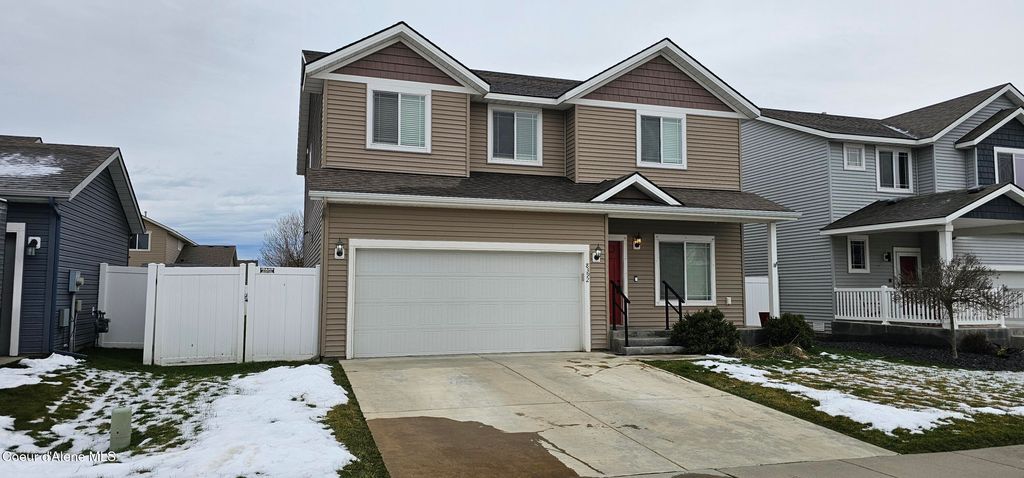 Photo of 8392 Scotsworth St, Post Falls, ID 83854 (MLS # 26-2415)