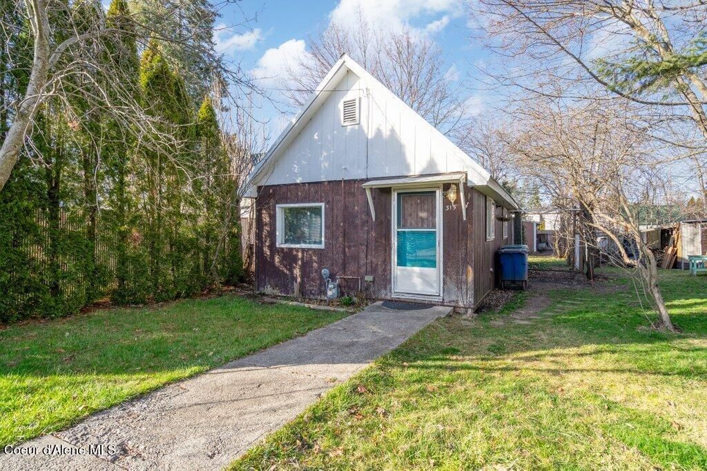 Photo of 315 3rd, Post Falls, ID 83854 (MLS # 26-1892)