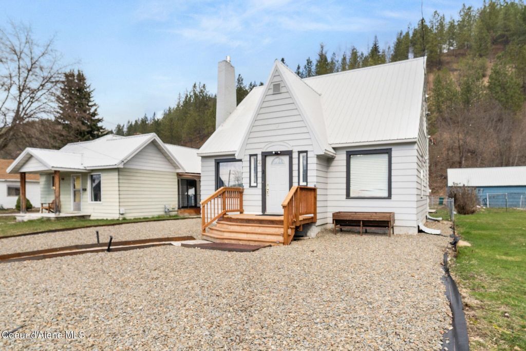 Photo of 4 Mission, Kellogg, ID 83837 (MLS # 26-2146)