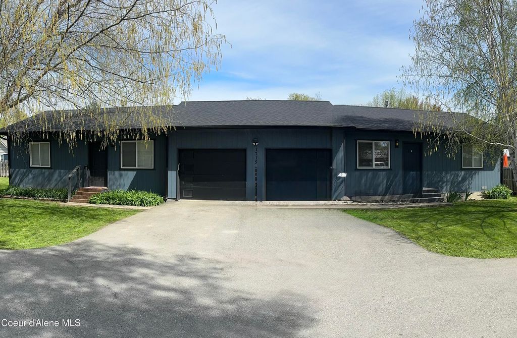 Photo of 1713, 1715 MAIN ST, Sandpoint, ID 83864 (MLS # 26-4790)