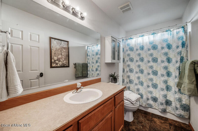3010 N Alfalfa Loop, Post Falls, Idaho image 20