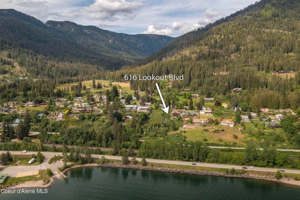 Photo of 616 Lookout Blvd, Hope, ID 83836 (MLS # 26-5321)