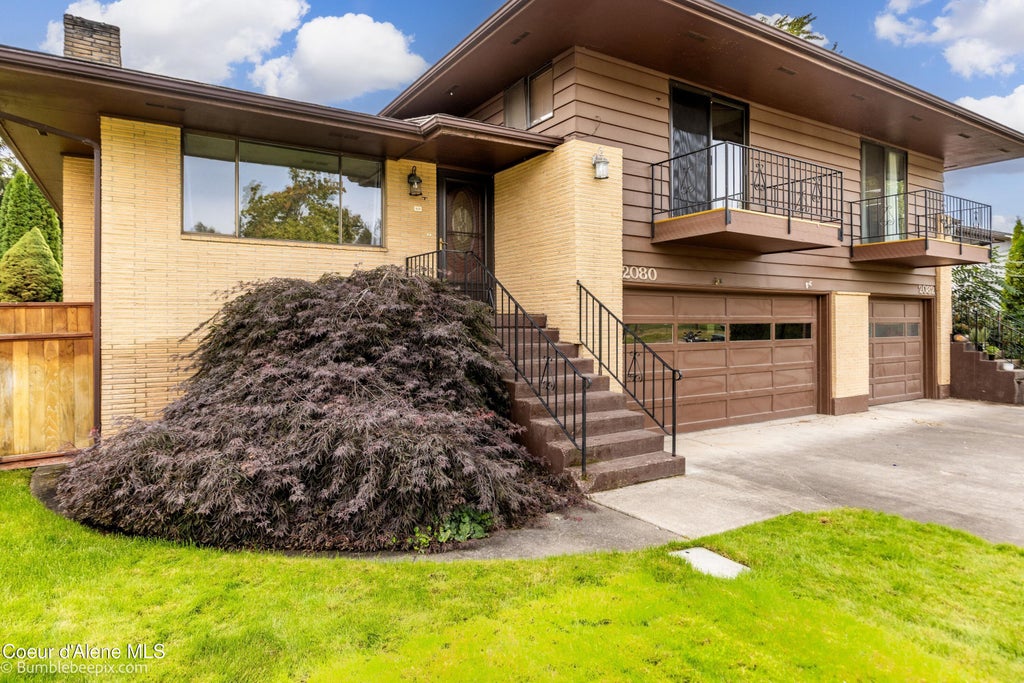 Photo of 2080 Fairway DR, Coeur dAlene, ID 83815 (MLS # 26-9532)