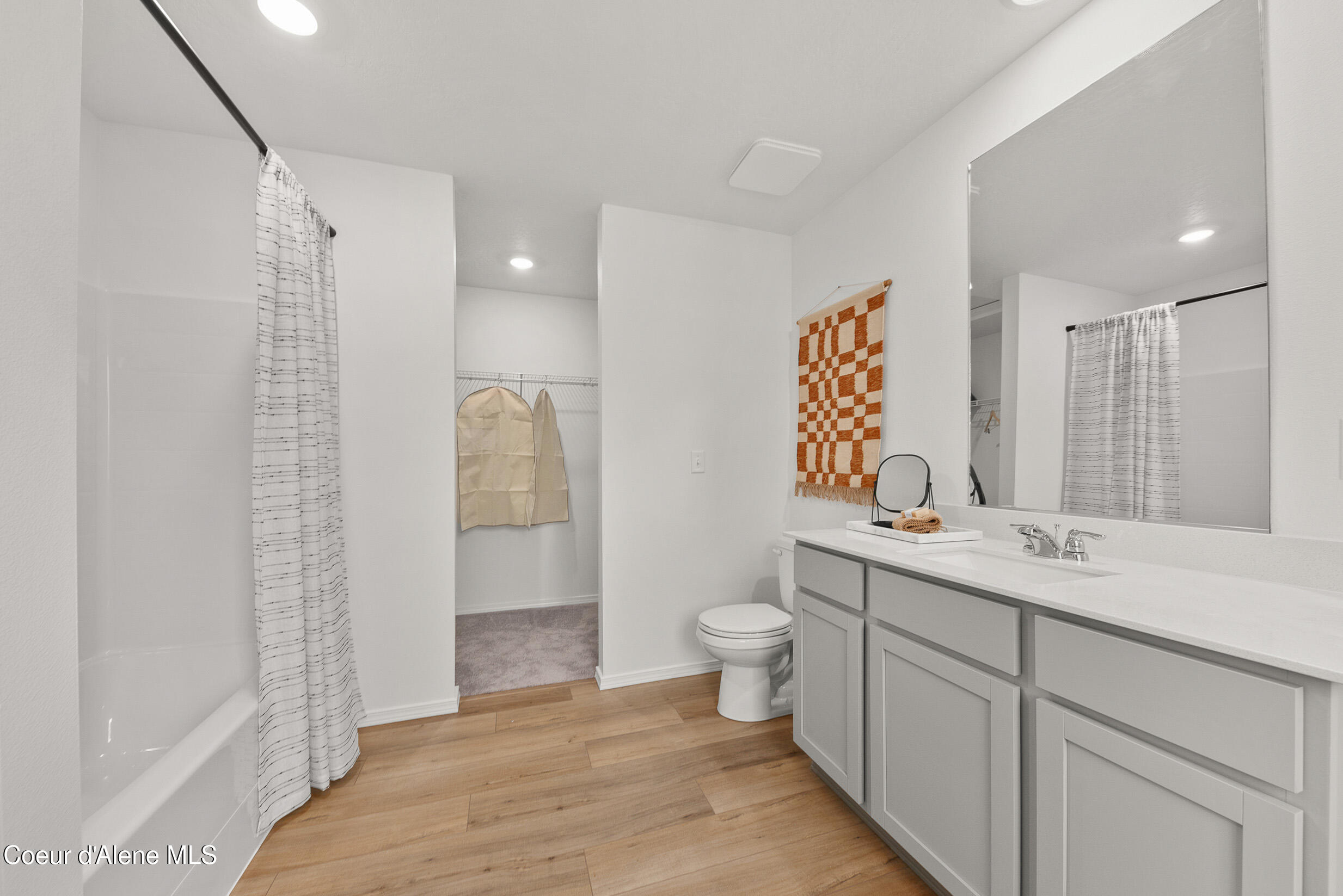 1488 N Luna St, Post Falls, Idaho image 15
