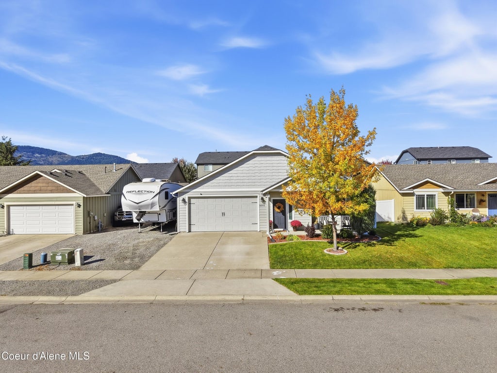 Photo of 6093 Trestle St, Rathdrum, ID 83858 (MLS # 26-9950)