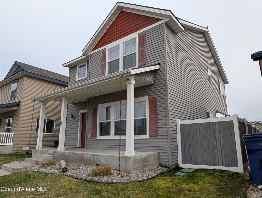 Photo of 8256 Woodworth St, Post Falls, ID 83854 (MLS # 26-2616)