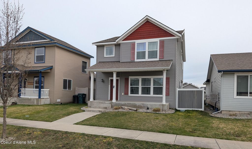 Photo of 8256 Woodworth St, Post Falls, ID 83854 (MLS # 26-2616)