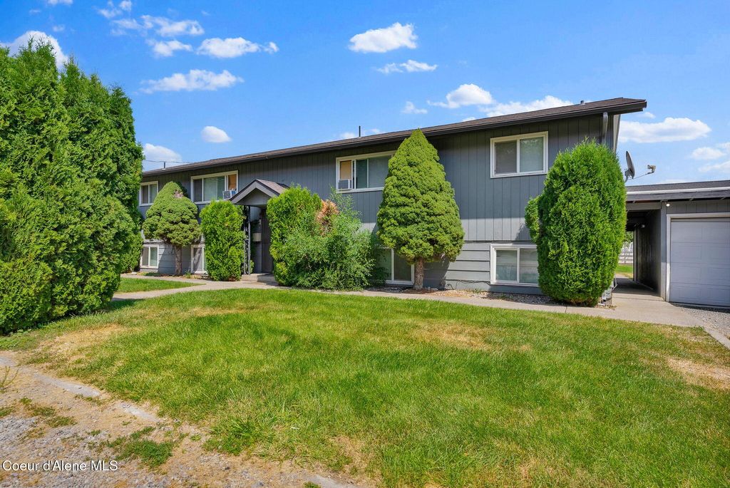 Photo of 9384 BAACK St, Hayden, ID 83835 (MLS # 25-10660)