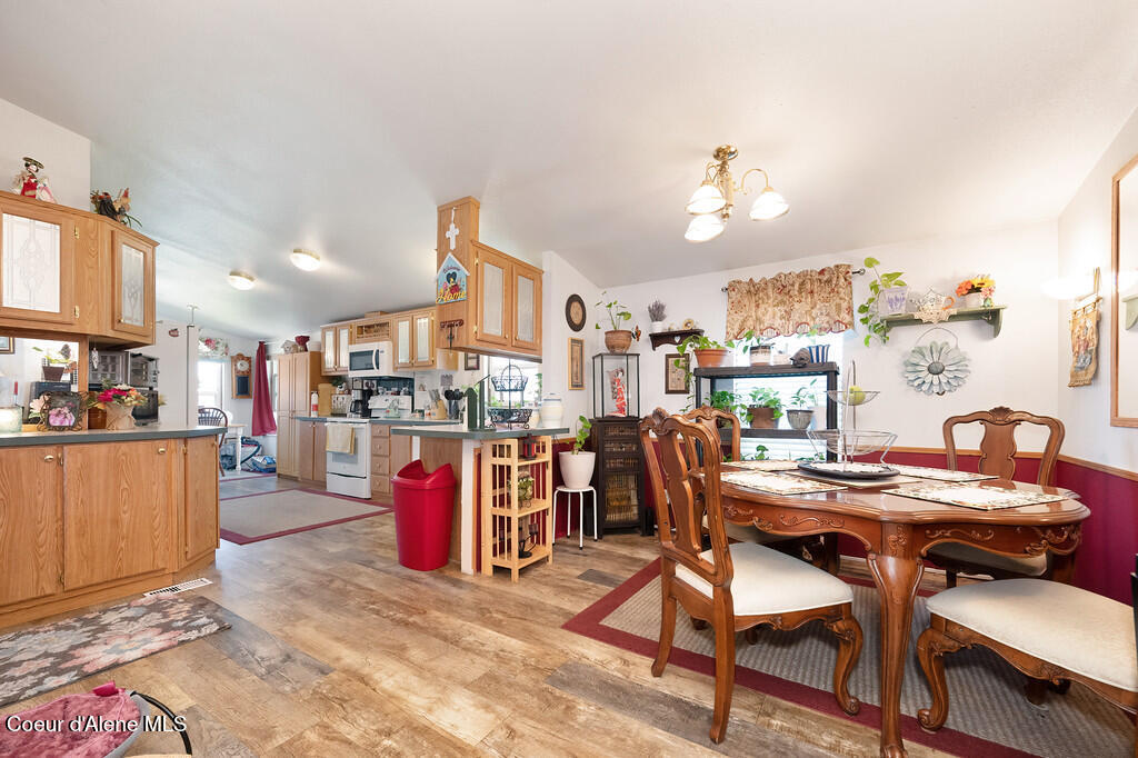 2269 W Merlyn Way, Post Falls, Alaska image 10