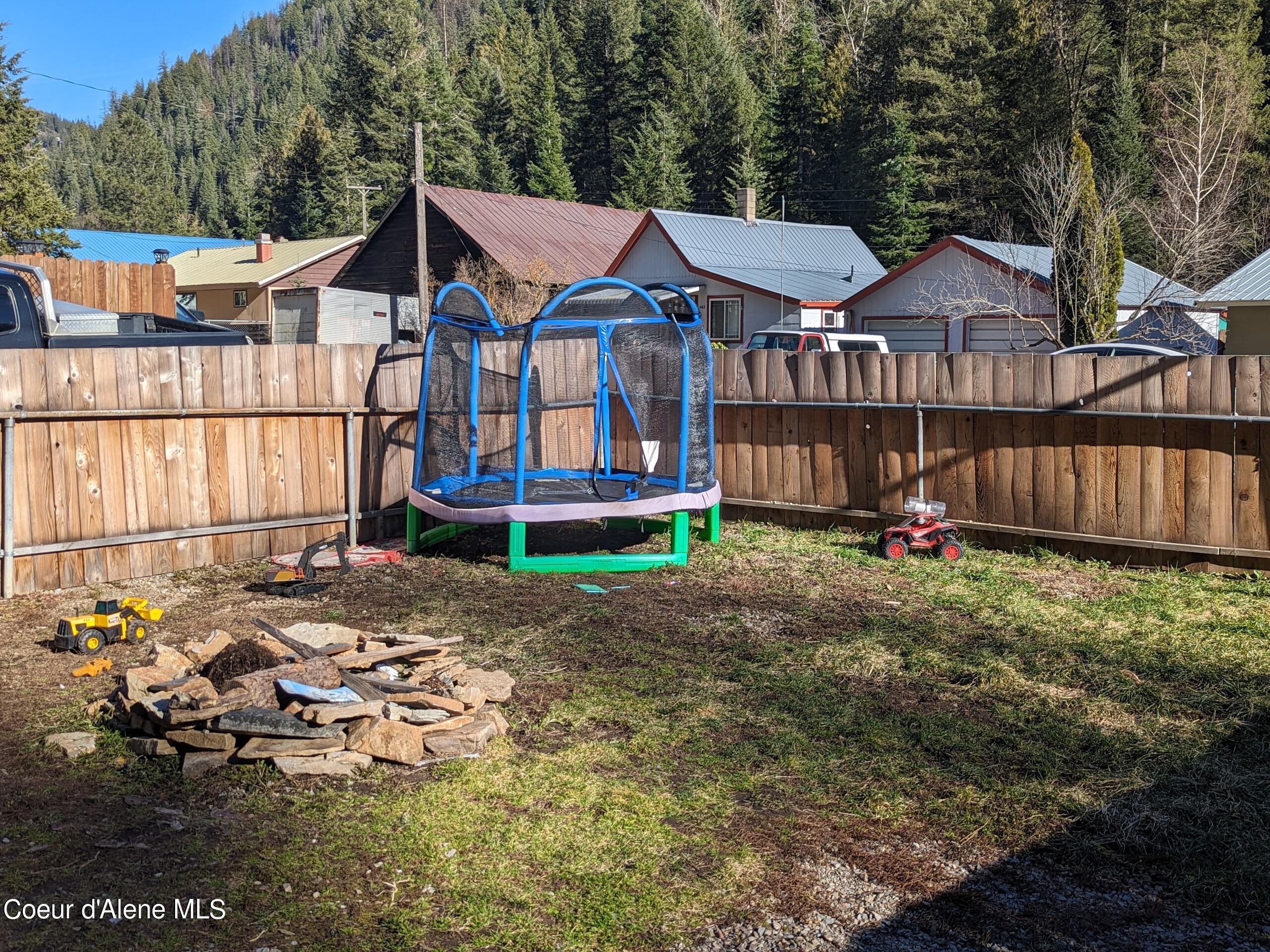 451 Burke Rd, Wallace, Idaho image 16