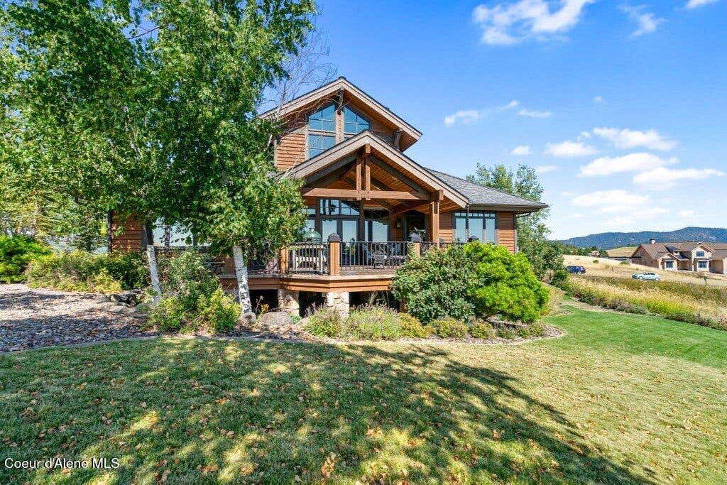 Photo of 16845 Spinel Ct, Coeur dAlene, ID 83814 (MLS # 26-8436)