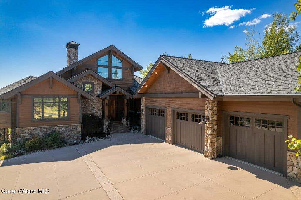 Photo of 16845 Spinel Ct, Coeur dAlene, ID 83814 (MLS # 26-8436)