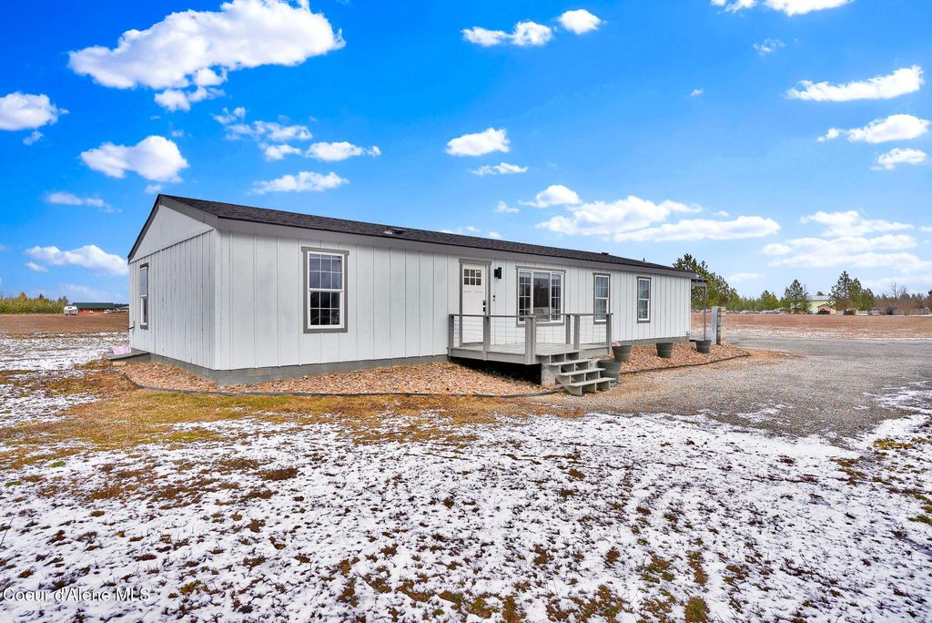 Photo of 1107 Yellow Pine Pine, Athol, ID 83801 (MLS # 26-1693)