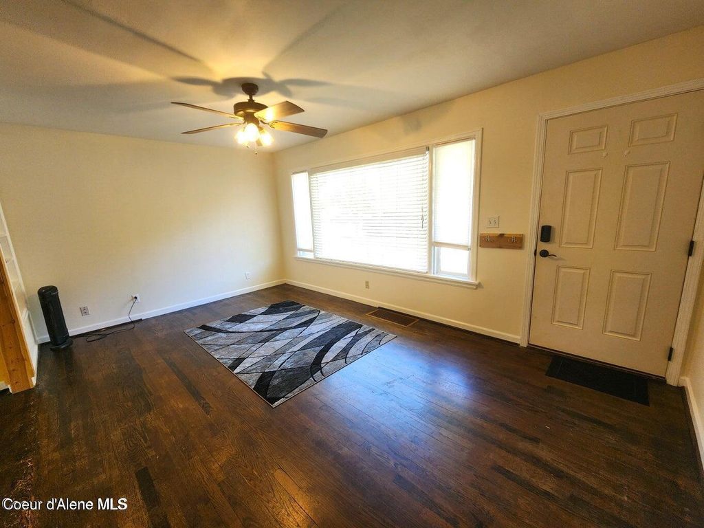 Photo of 607 Riverside Ave, Kellogg, ID 83837 (MLS # 25-11643)