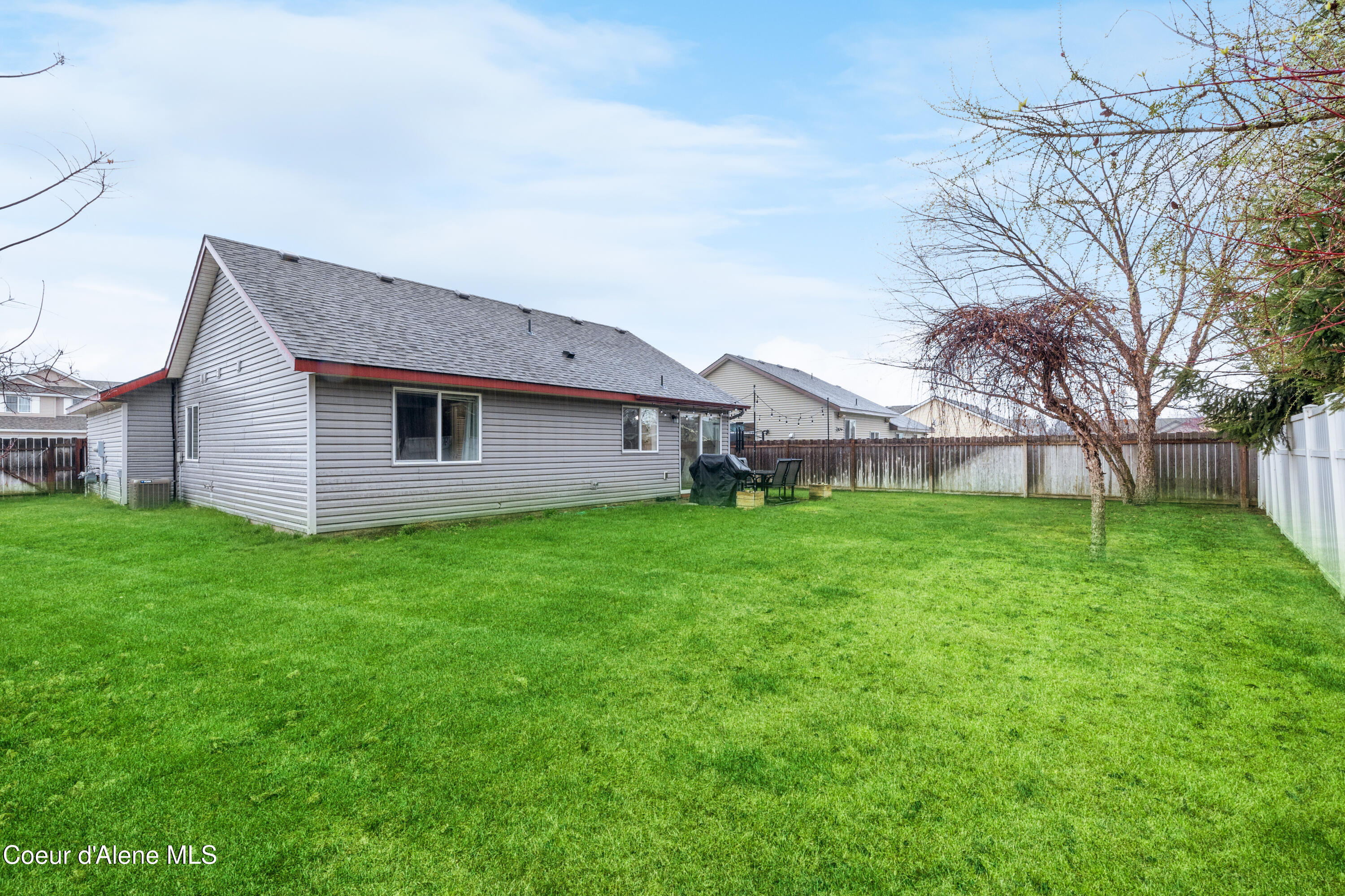 Coeur d'Alene, Idaho 83815, United States, 2 Bedrooms Bedrooms, ,2 BathroomsBathrooms,Residential,Active,106398