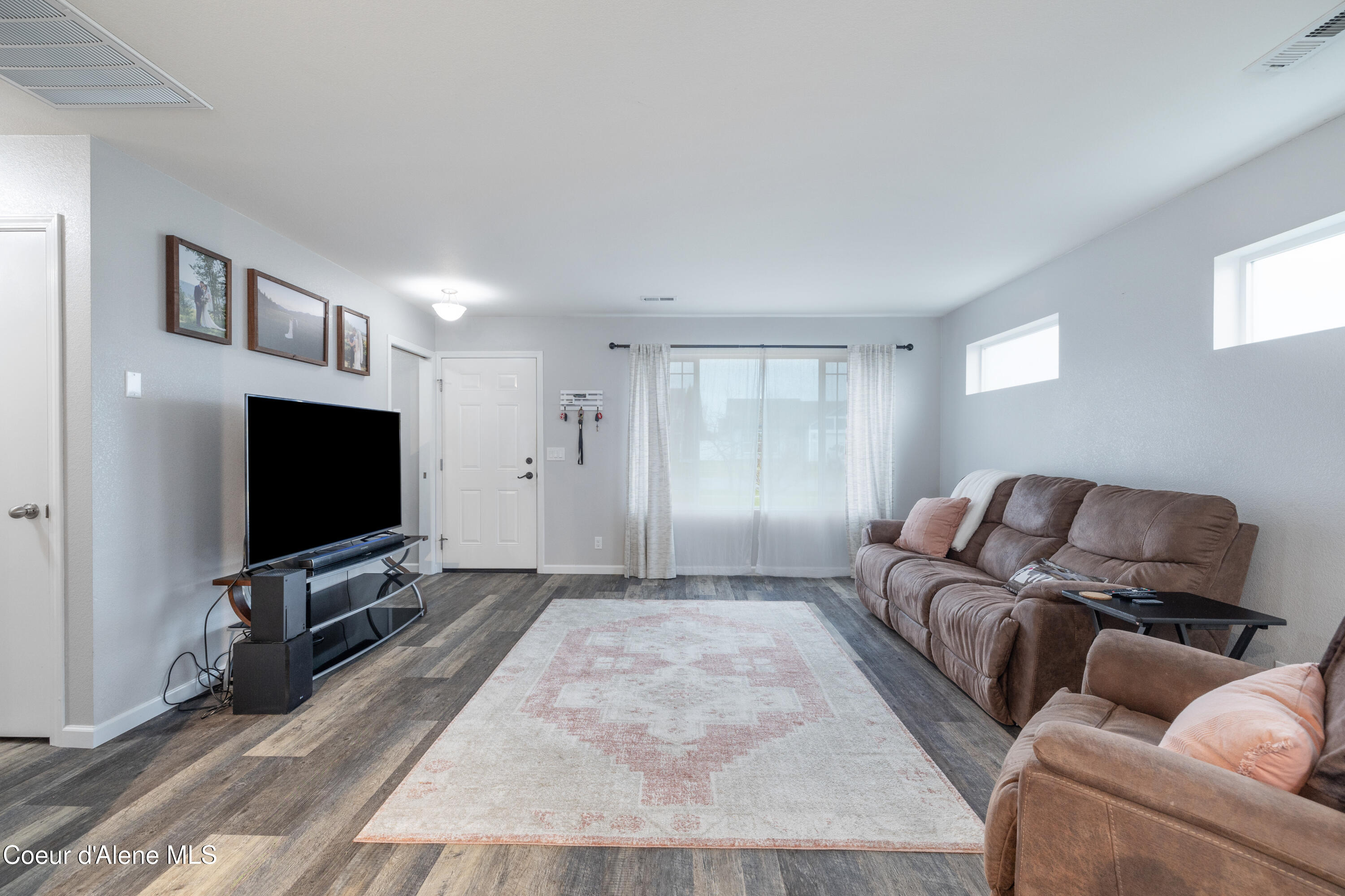 Coeur d'Alene, Idaho 83815, United States, 2 Bedrooms Bedrooms, ,2 BathroomsBathrooms,Residential,Active,106398