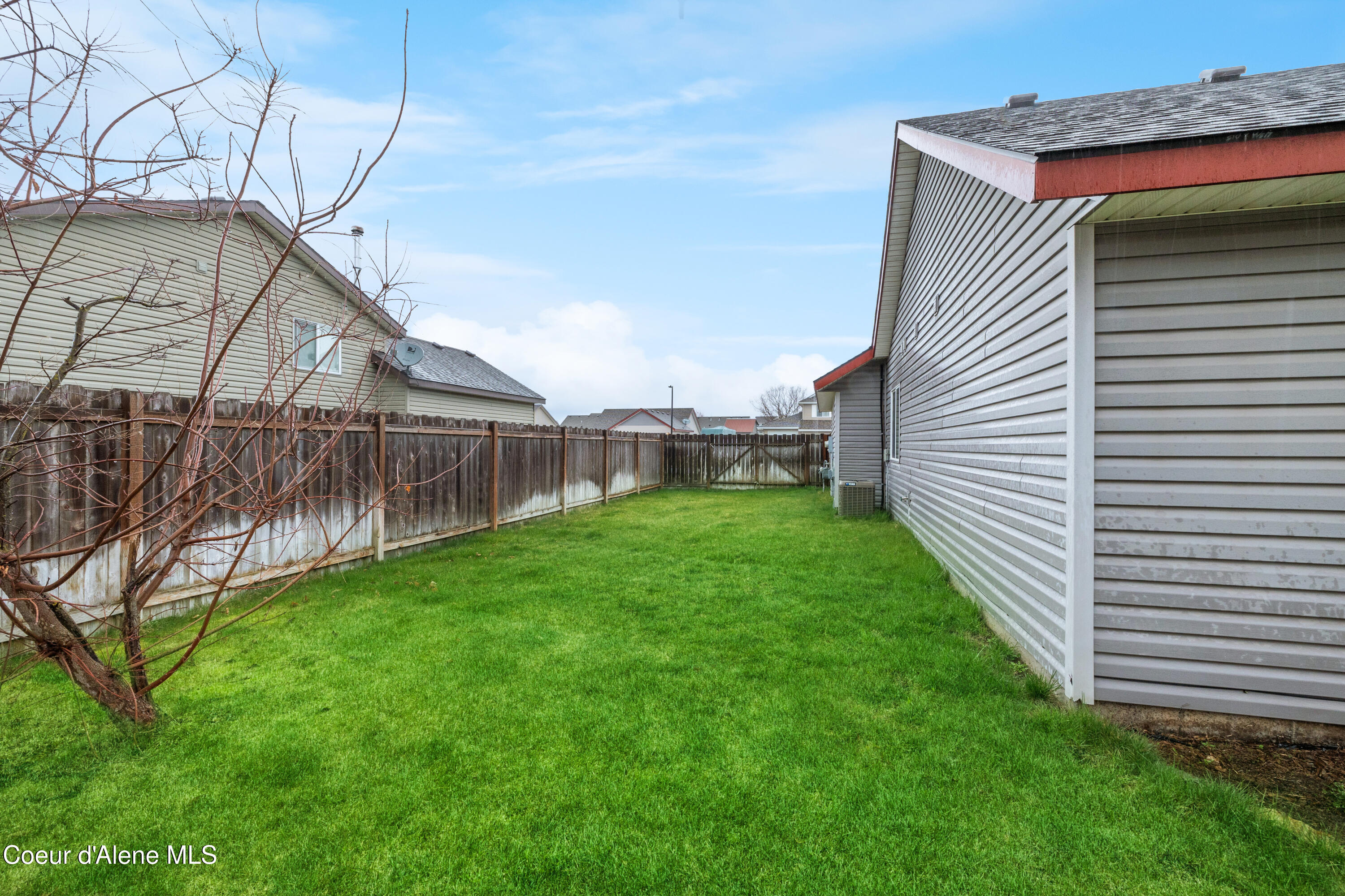 Coeur d'Alene, Idaho 83815, United States, 2 Bedrooms Bedrooms, ,2 BathroomsBathrooms,Residential,Active,106398