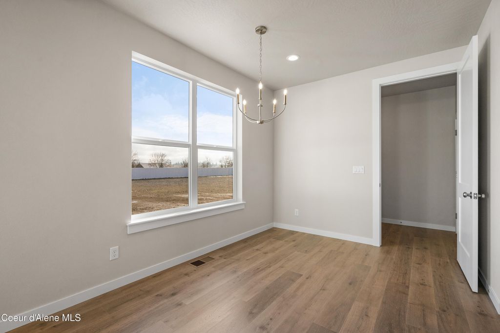 Photo of 6795 Coeur Terre Blvd, Coeur dAlene, ID 83815 (MLS # 25-9303)
