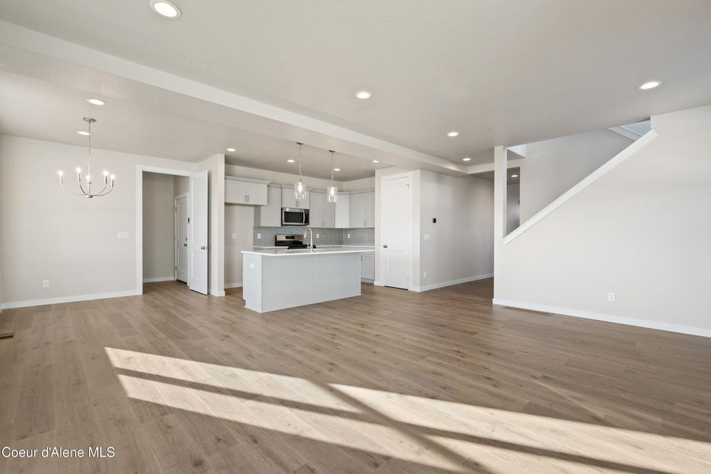 Photo of 6795 Coeur Terre Blvd, Coeur dAlene, ID 83815 (MLS # 25-9303)