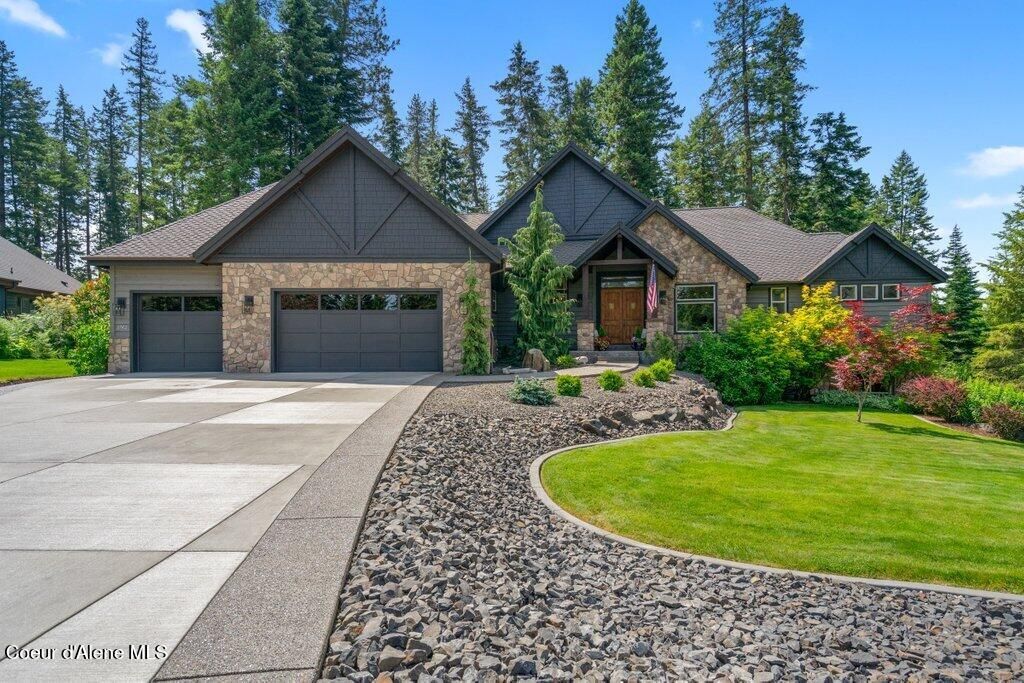Photo of 3742 CIELO VIEW View, Coeur dAlene, ID 83814 (MLS # 25-9632)