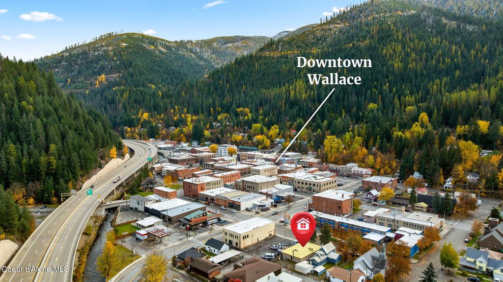 Photo of 413 Pine St, Wallace, ID 83873 (MLS # 25-10906)