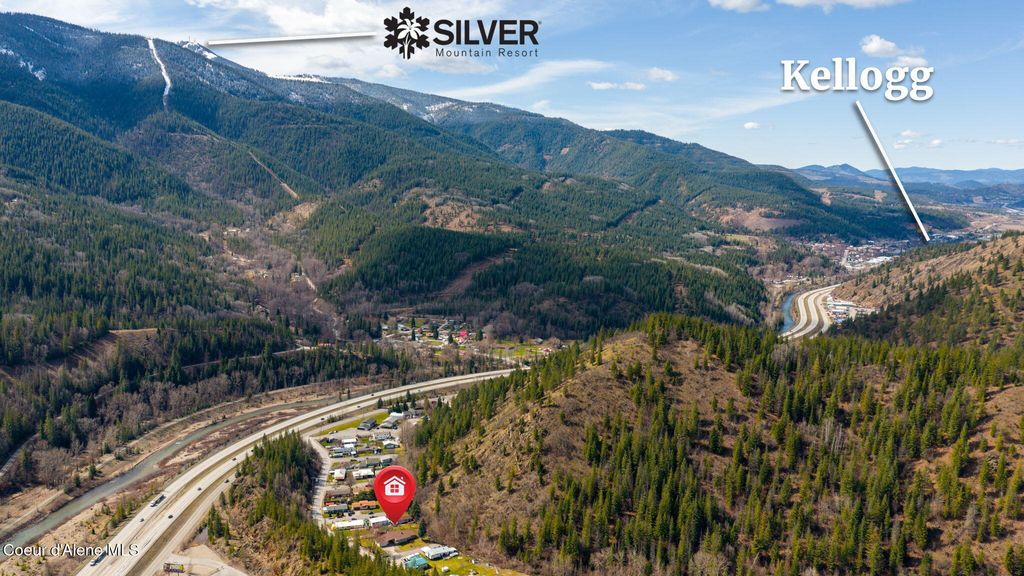 Photo of 9 Margaret Ave, Kellogg, ID 83837 (MLS # 26-3057)