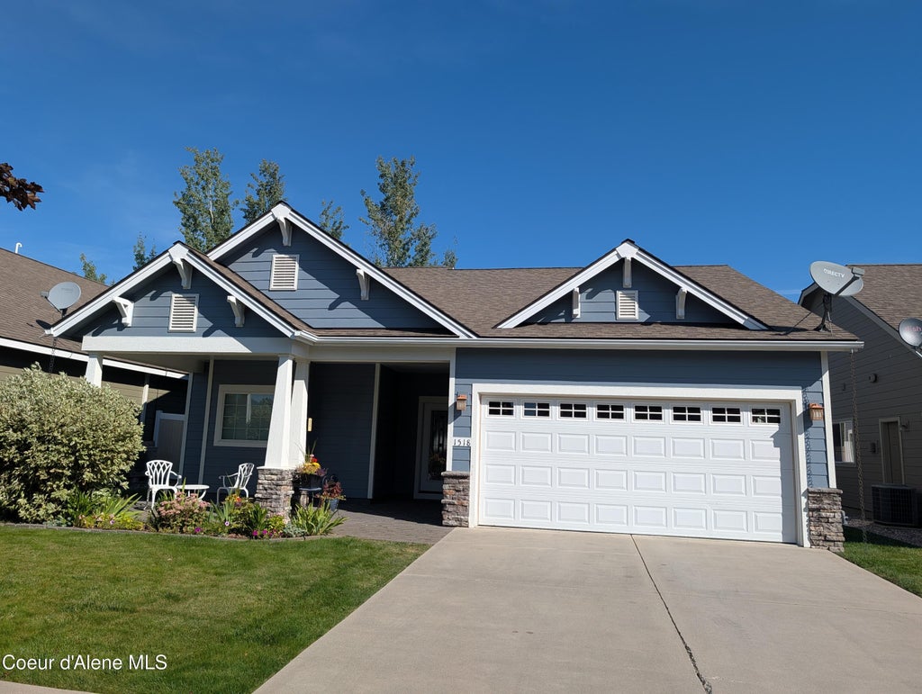 Photo of 1518 Autumn Ln, Sandpoint, ID 83864 (MLS # 26-9367)