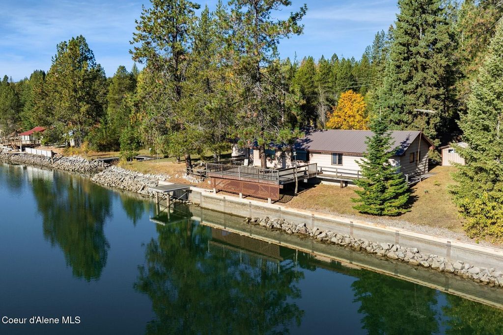 Photo of 125 Smith Creek Creek, Sandpoint, ID 83864 (MLS # 26-3254)