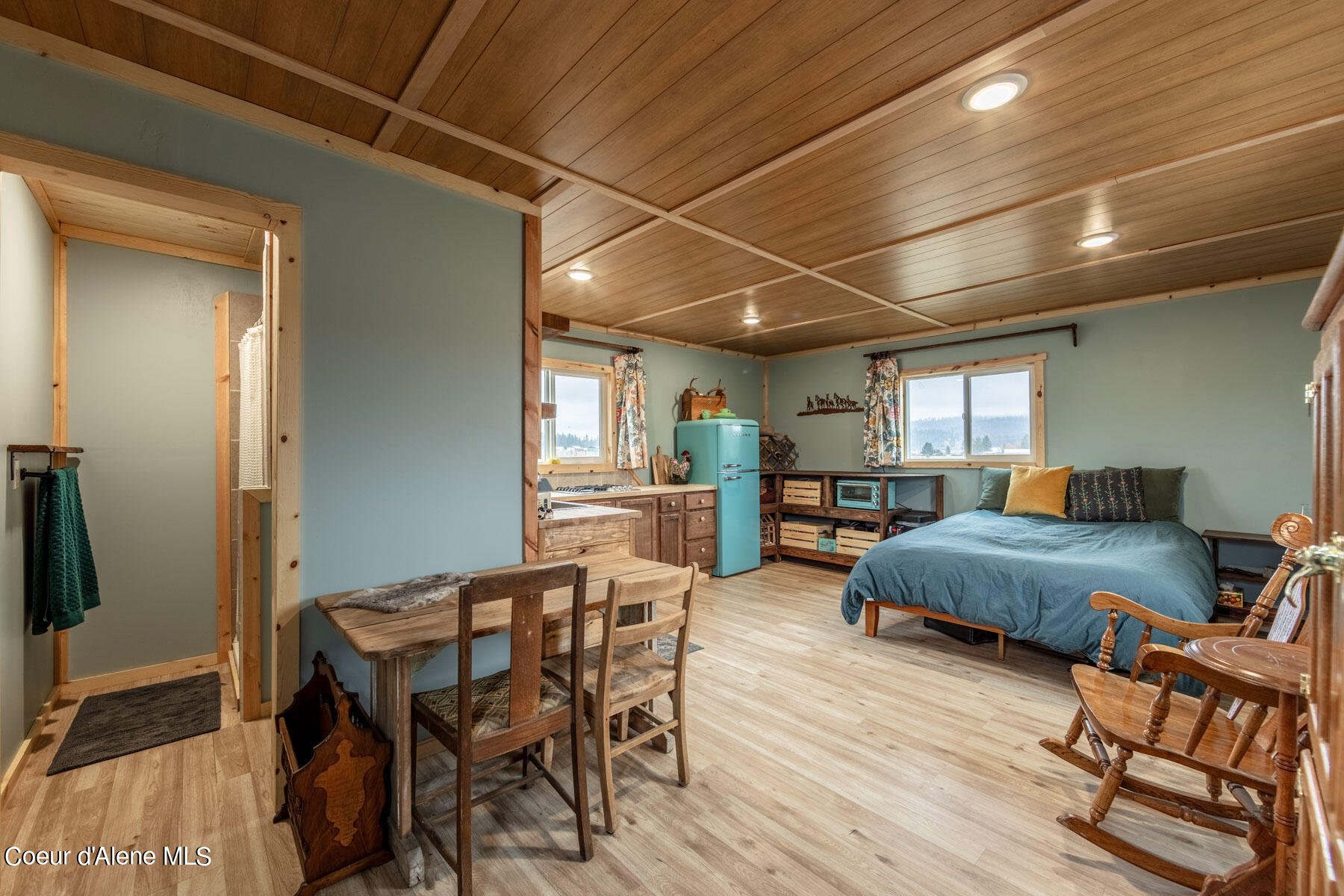 452 Mcdonald Creek, Blanchard, Alaska image 4