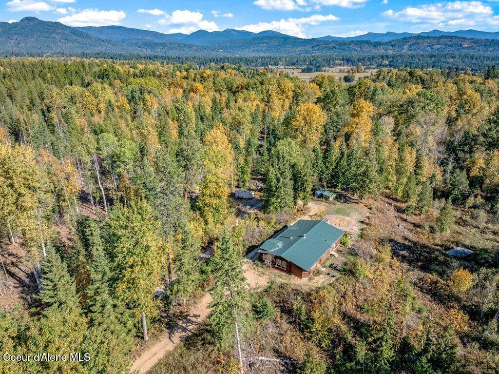 Photo of 341 Higgins LN, Sandpoint, ID 83864 (MLS # 26-10063)