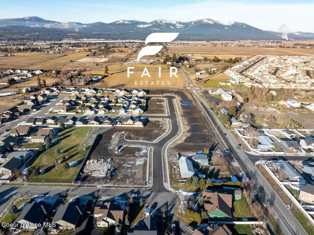 Photo of 926 CORDGRASS, Post Falls, ID 83854 (MLS # 25-9273)